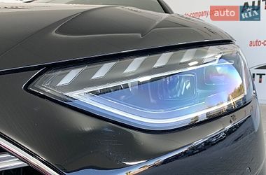 Седан Audi A4 2020 в Львові