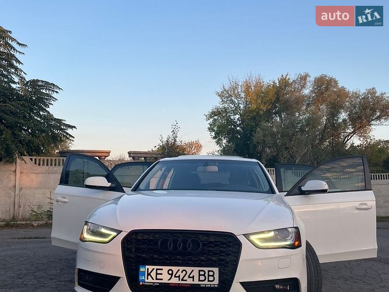 Audi A4 2014