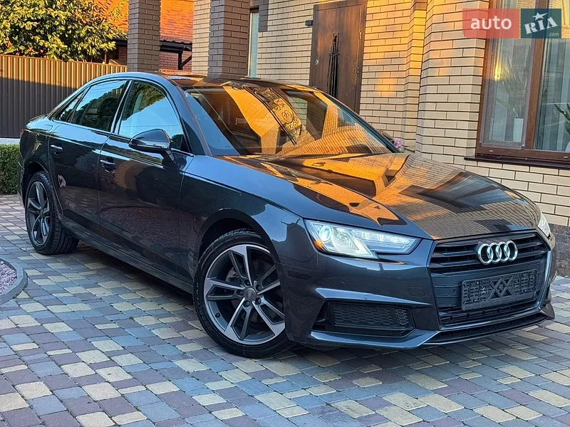 Audi A4 2019