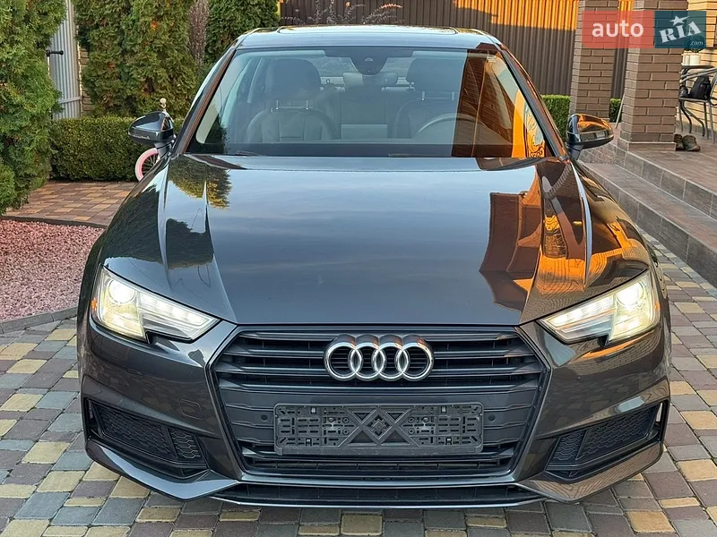 Audi A4 2019