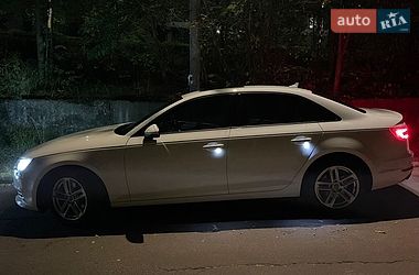 Audi A4  2016