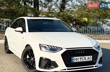 Audi A4  2022
