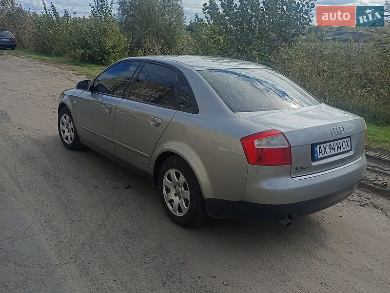 Audi A4 2001