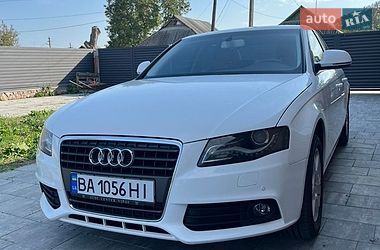 Седан Audi A4 2009 в Новомиргороді
