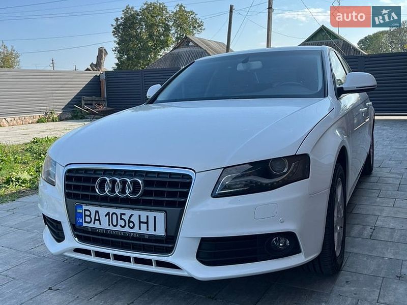 Седан Audi A4 2009 в Новомиргороді