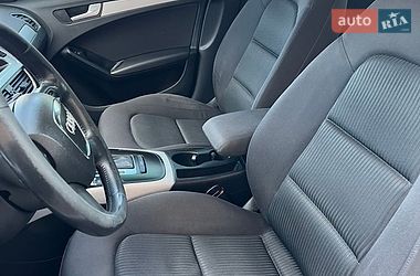 Седан Audi A4 2009 в Новомиргороді