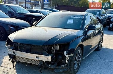 Audi A4  2023
