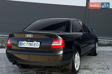Седан Audi A4 2000 в Ивано-Франковске