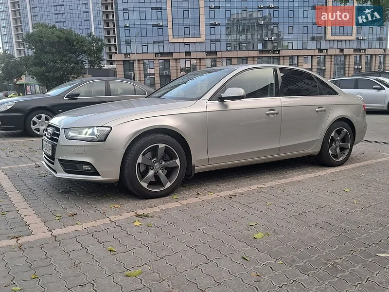 Audi A4