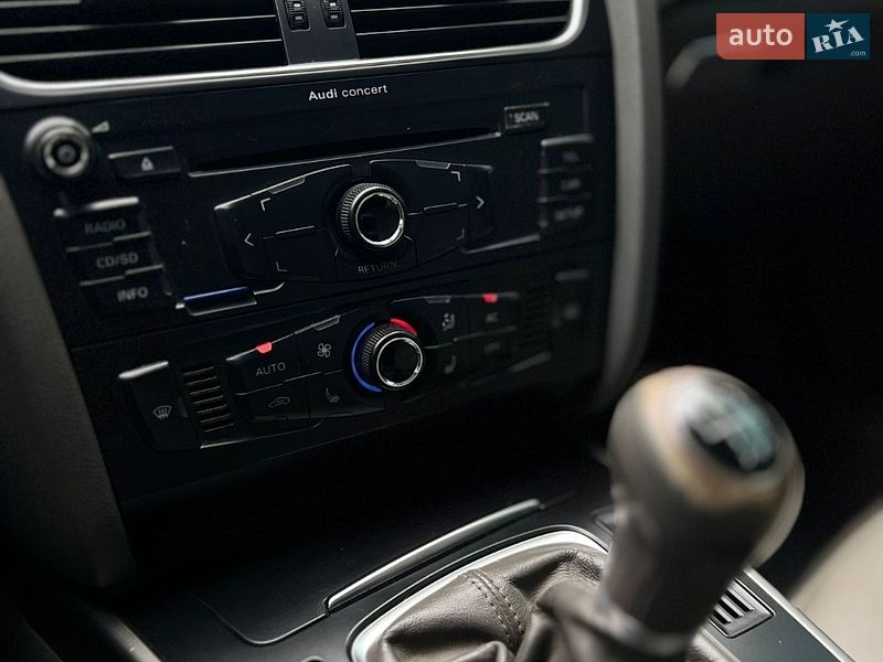 Седан Audi A4 2008 в Мукачево