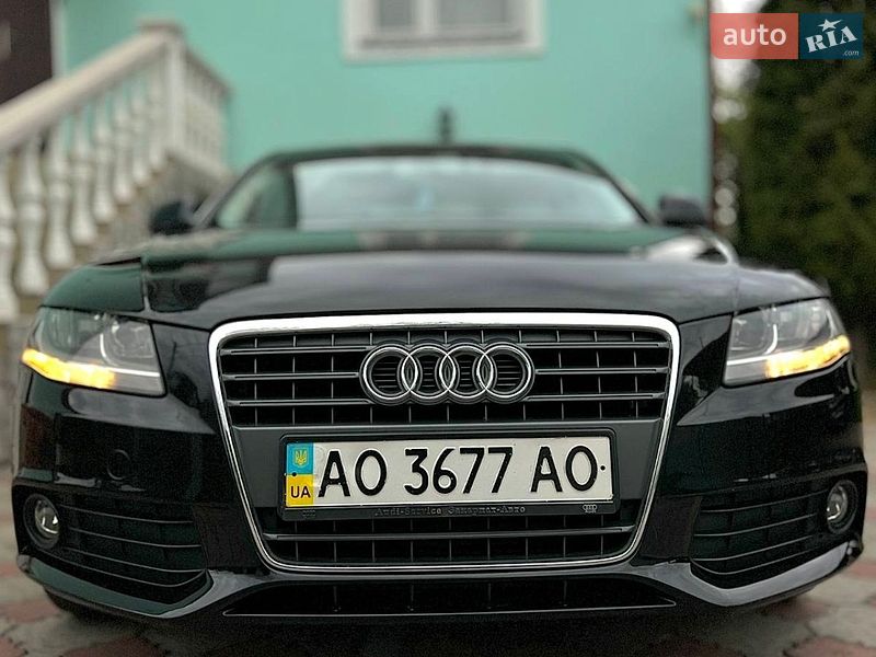 Седан Audi A4 2008 в Мукачево