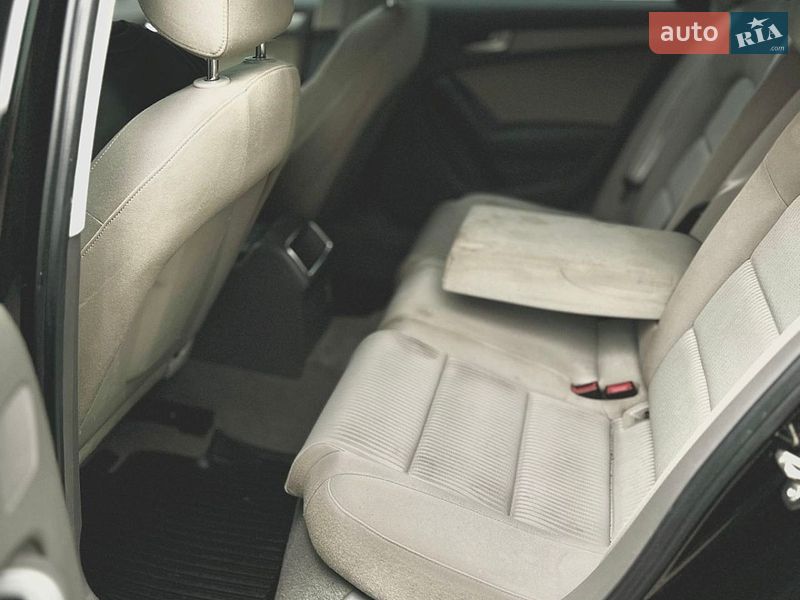 Седан Audi A4 2008 в Мукачево