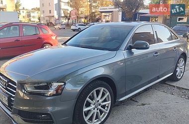 Audi A4  2013
