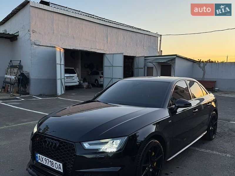 Седан Audi A4 2016 в Одессе