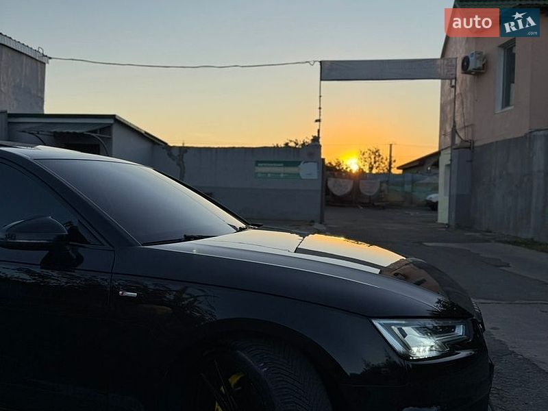 Седан Audi A4 2016 в Одессе