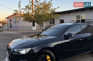 Седан Audi A4 2016 в Одессе