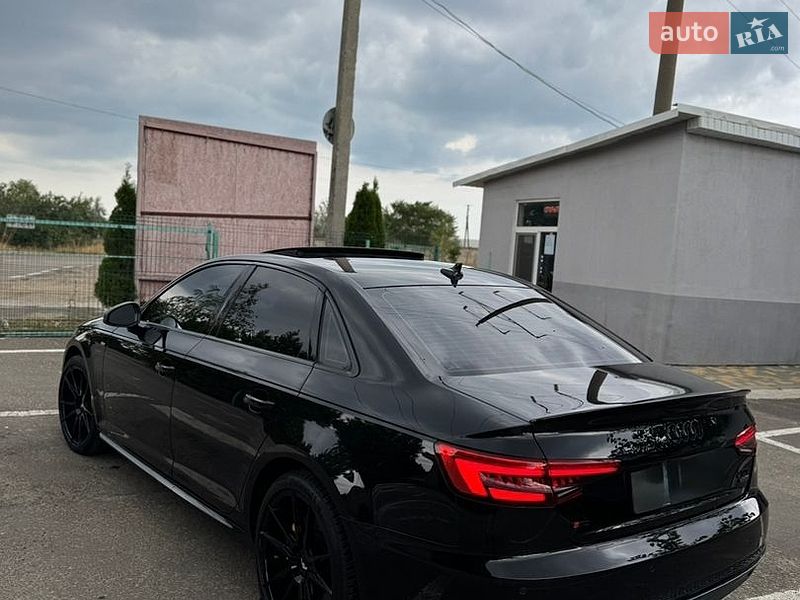 Седан Audi A4 2016 в Одессе