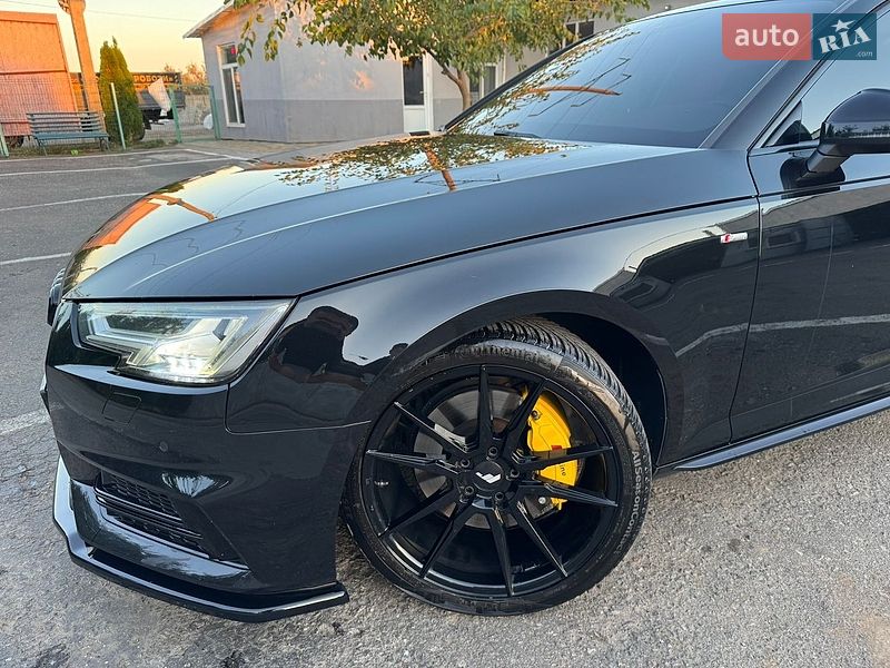 Седан Audi A4 2016 в Одессе
