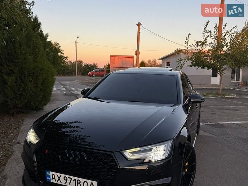Седан Audi A4 2016 в Одессе