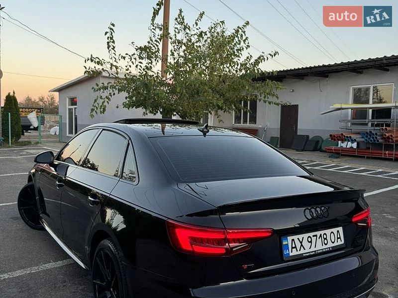 Седан Audi A4 2016 в Одессе