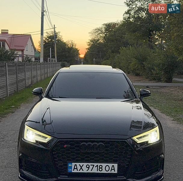 Седан Audi A4 2016 в Одессе