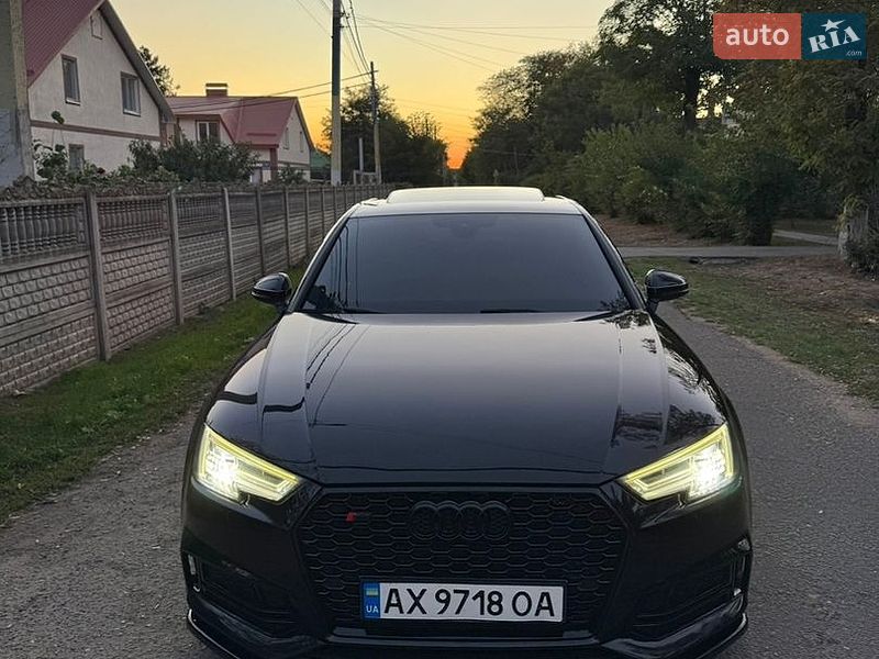 Седан Audi A4 2016 в Одессе