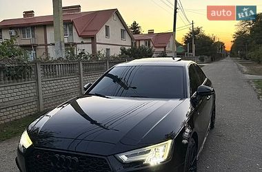 Седан Audi A4 2016 в Одессе