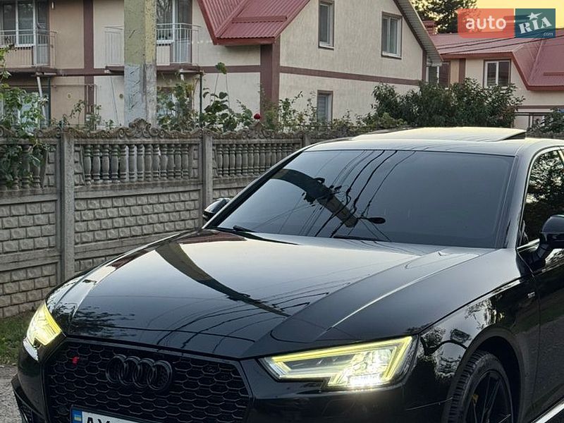 Седан Audi A4 2016 в Одессе