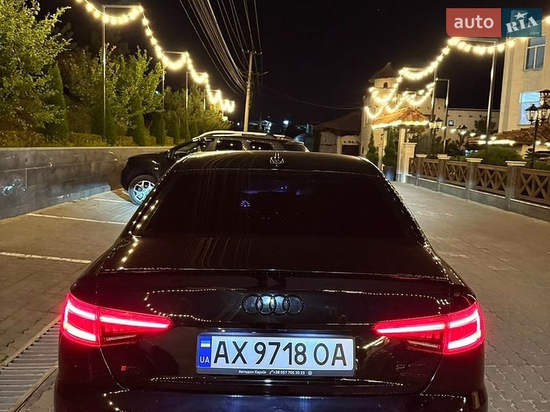 Седан Audi A4 2016 в Одессе