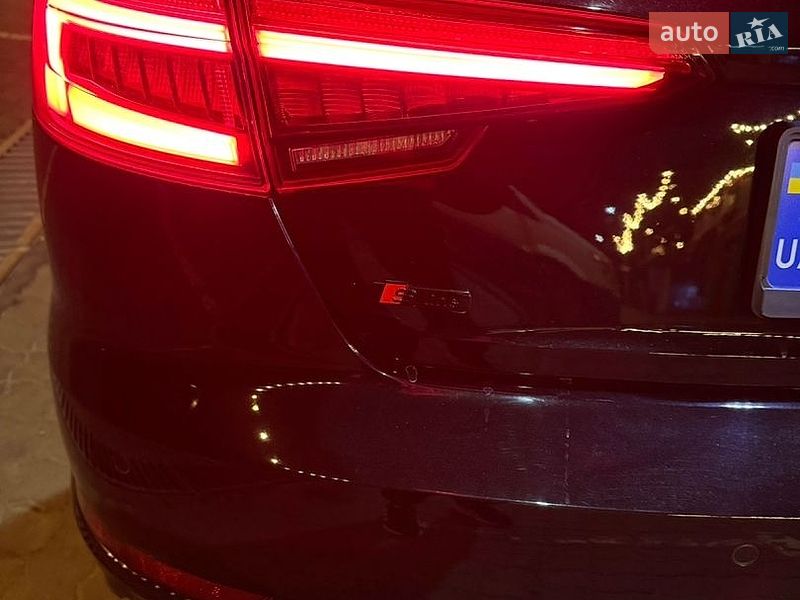 Седан Audi A4 2016 в Одессе