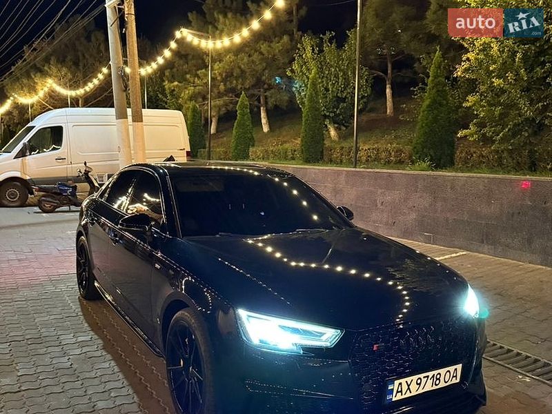 Седан Audi A4 2016 в Одессе