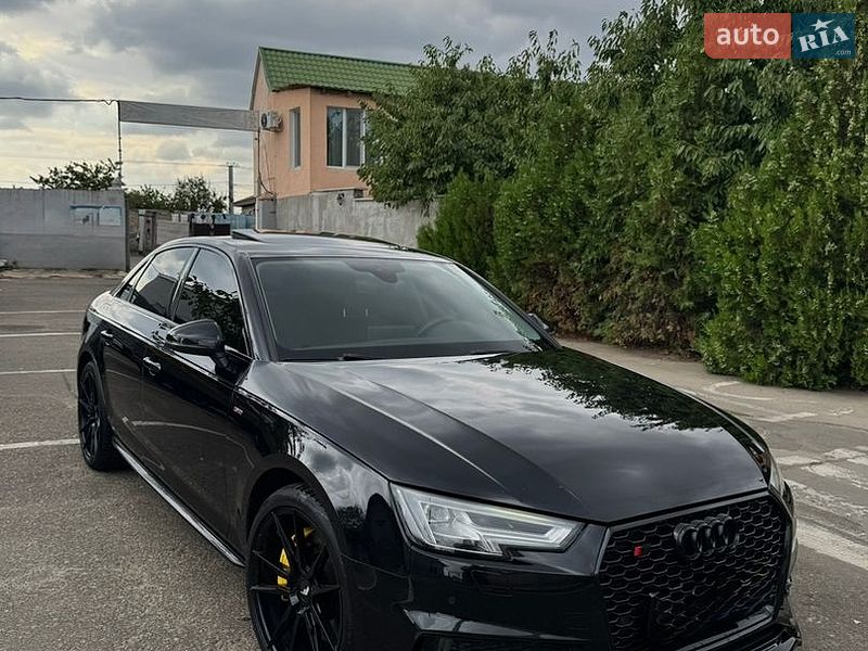 Седан Audi A4 2016 в Одессе