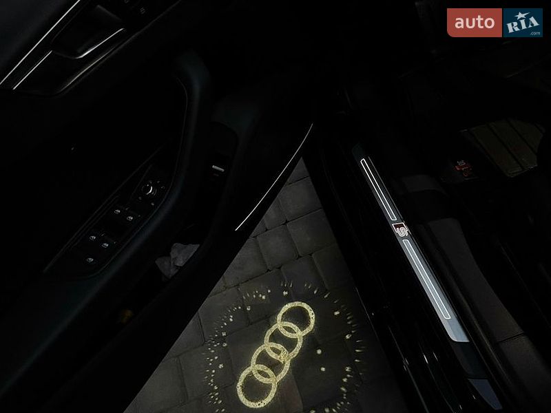Седан Audi A4 2016 в Одессе