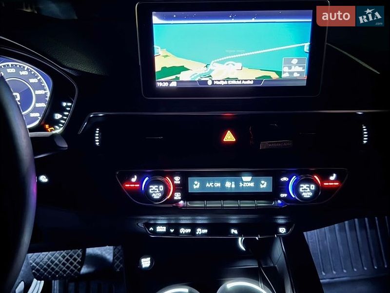 Седан Audi A4 2016 в Одессе