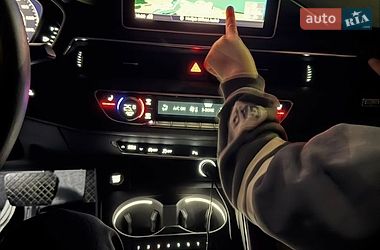 Седан Audi A4 2016 в Одессе