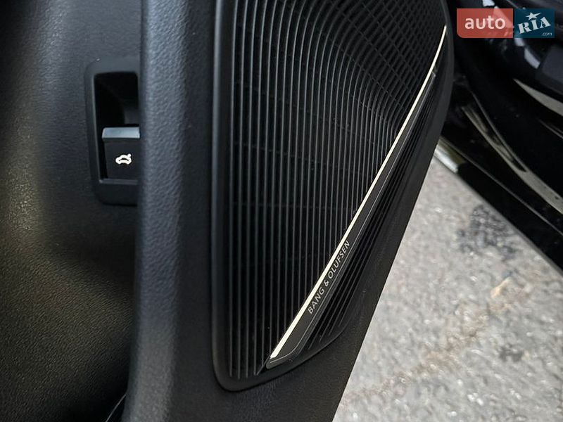Седан Audi A4 2016 в Одессе