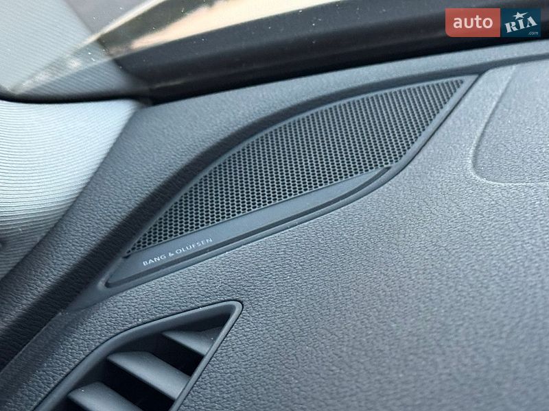 Седан Audi A4 2016 в Одессе
