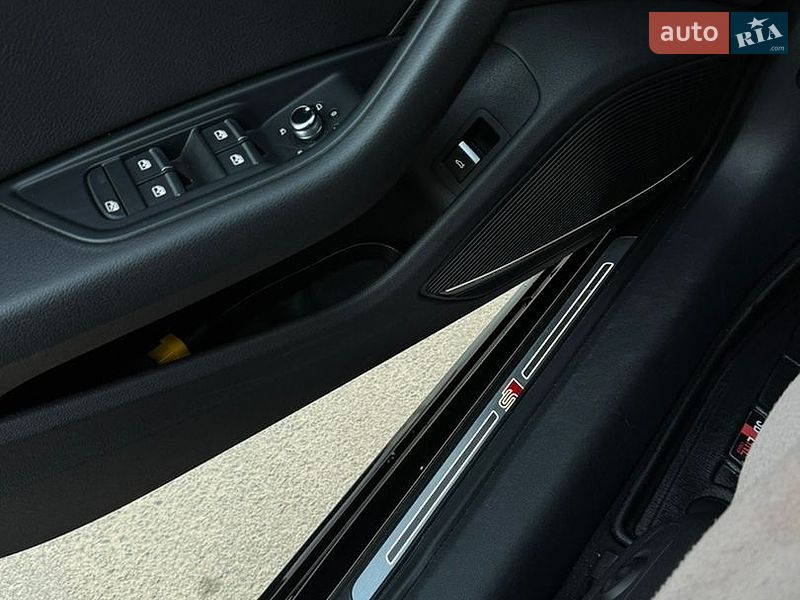 Седан Audi A4 2016 в Одессе