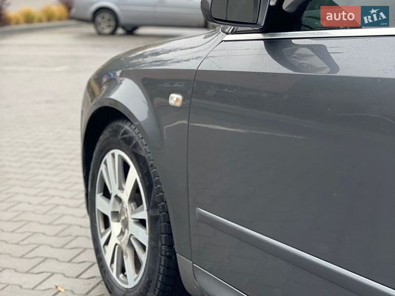 Седан Audi A4 2001 в Виньковцах
