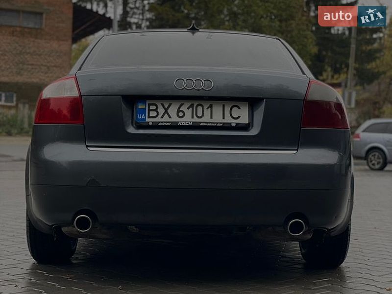 Седан Audi A4 2001 в Виньковцах