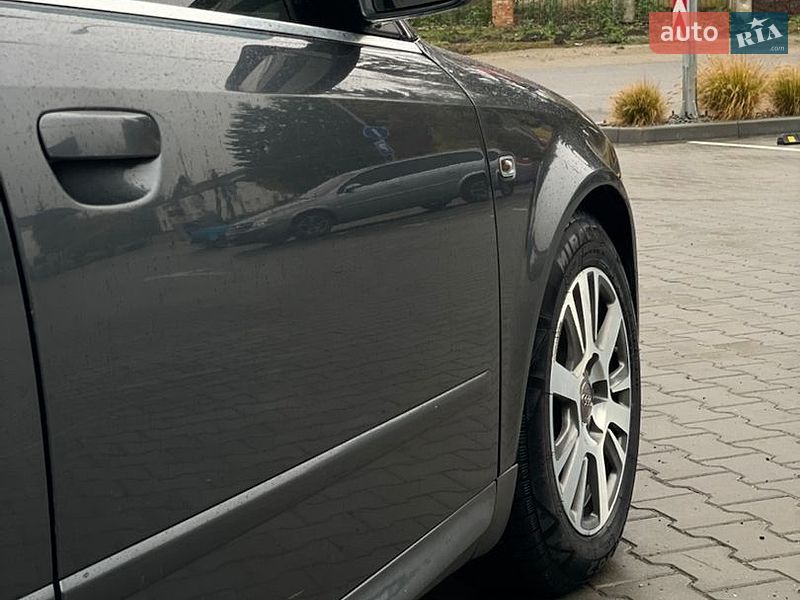 Седан Audi A4 2001 в Виньковцах