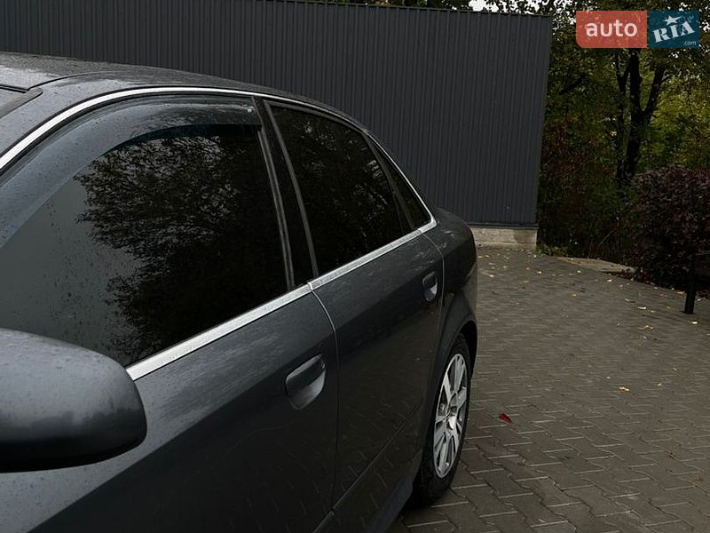 Седан Audi A4 2001 в Виньковцах