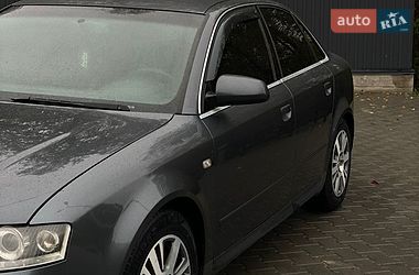 Седан Audi A4 2001 в Виньковцах