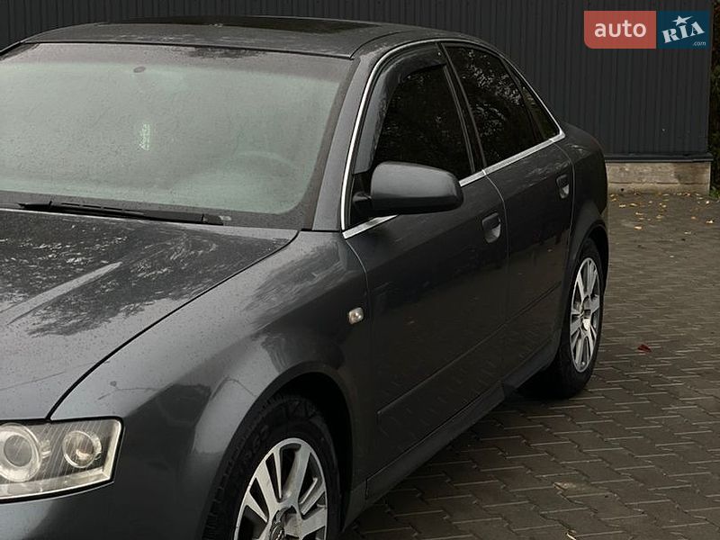 Седан Audi A4 2001 в Виньковцах
