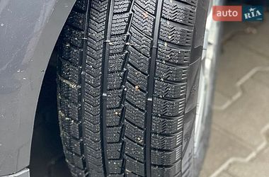 Седан Audi A4 2001 в Виньковцах