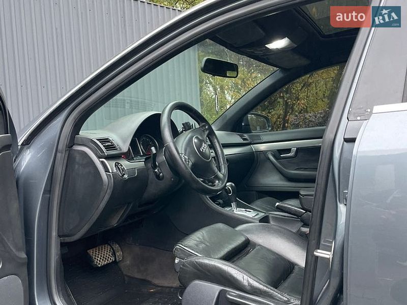 Седан Audi A4 2001 в Виньковцах