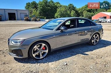 Audi A4  2022