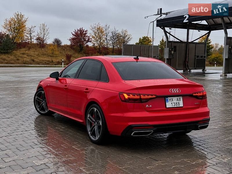 Седан Audi A4 2016 в Львове