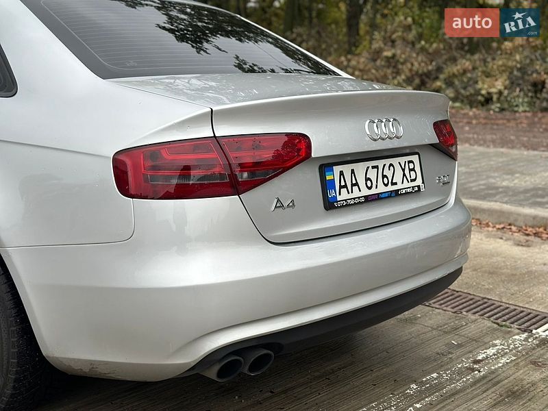 Седан Audi A4 2012 в Киеве