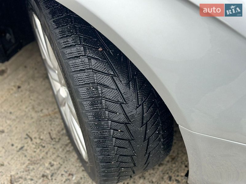 Седан Audi A4 2012 в Киеве